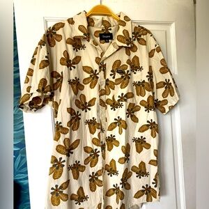 Brixton button up on neutral floral